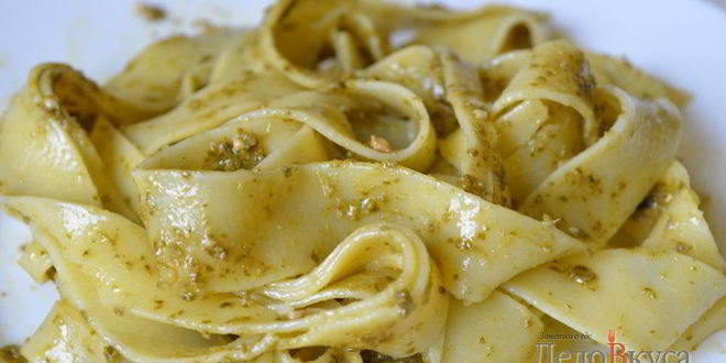 Рецепт паста с соусом песто и сыром пармезан