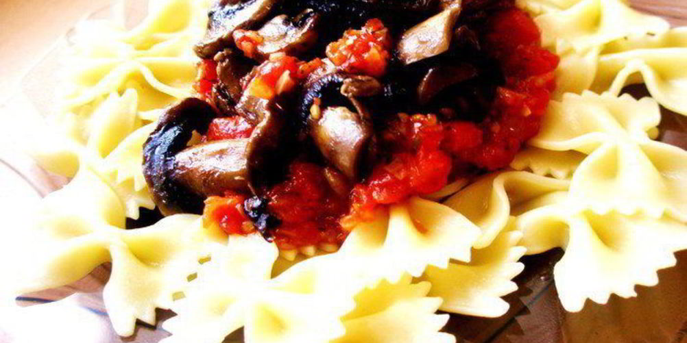 Как приготовить паста с томатами и шампиньонами