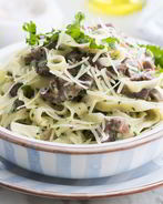 Паста с языком в сливочном соусе