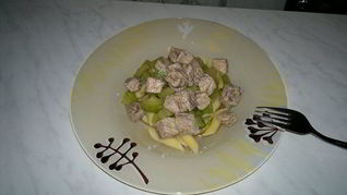 Рецепт Паста со свининой и кабачком в травах