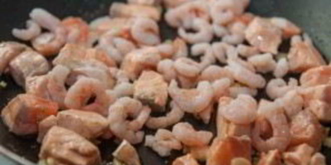 Рецепт спагетти с лососем под сливочным соусом