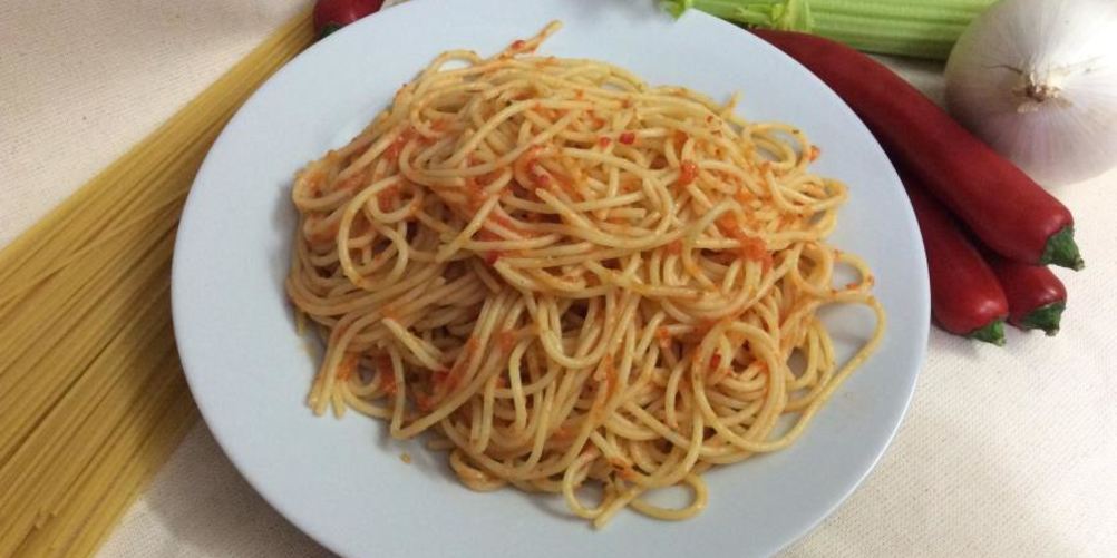 Как приготовить спагетти с соусома иза запеченного перца