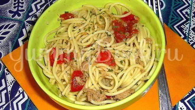 Рецепт Спагетти с тунцом, чоризо и перцем