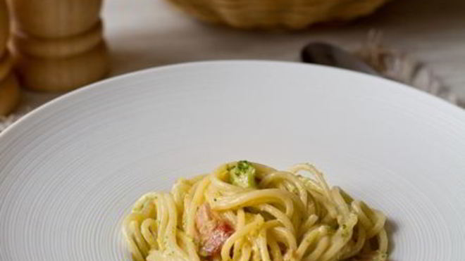 Рецепт Спагетти со сливками, брокколи и беконом