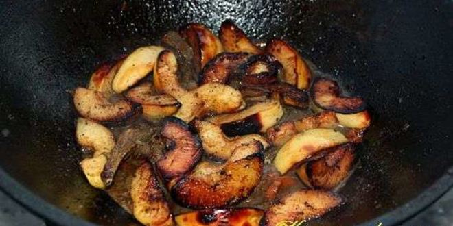 Рецепт баранина с жареной айвой