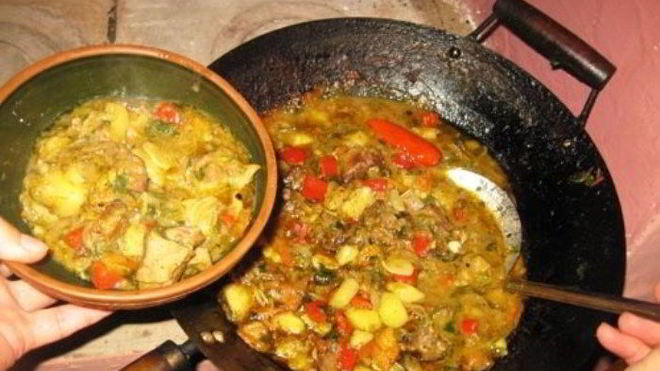 Рецепт Бараньи ребрышки с картошкой тушеные