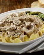 Бефстроганов со свининой и говядиной в мультиварке