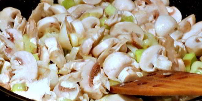 Рецепт бризоль с шампиньонами и пармезаном