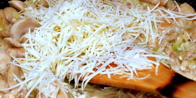 Рецепт бризоль с шампиньонами и пармезаном