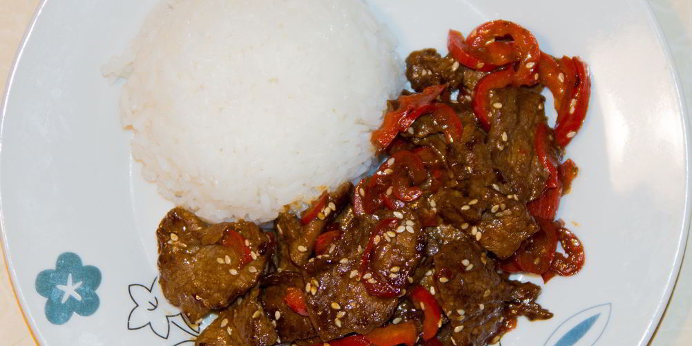 Как приготовить говядина со сладким перцем в соусе терияки