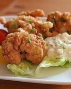 Хрустящие куриные кусочки в золотистой корочке