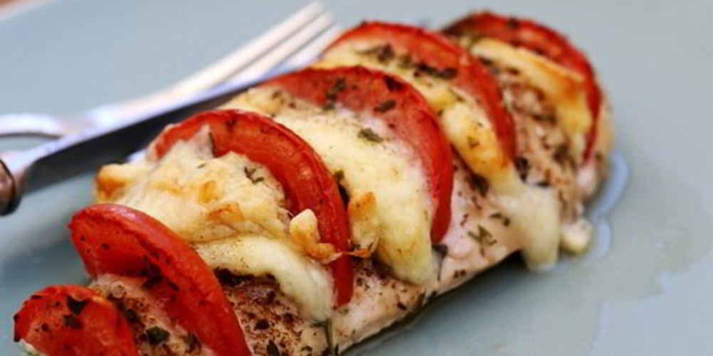 Рецепт куриная грудка со сливами