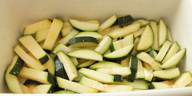 Рецепт куриное филе, запеченное с овощами