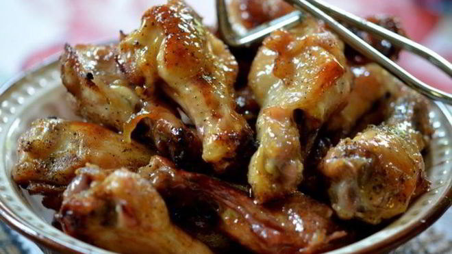 Рецепт Куриные крылышки с коричневым маслом и медом