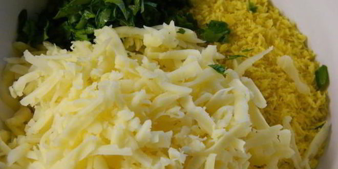 Рецепт куриные крылышки в хрустящей, сырной шубке