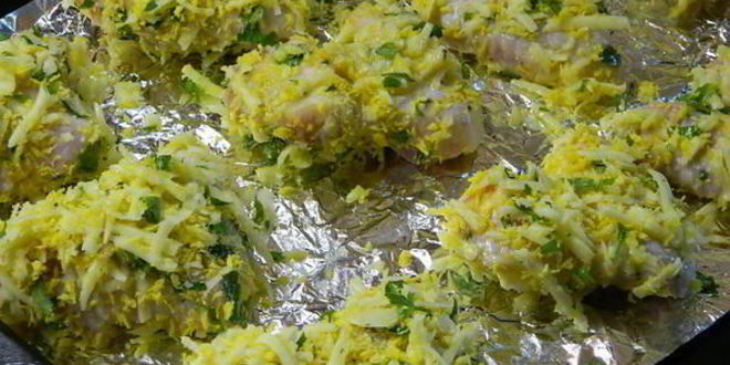 Рецепт куриные крылышки в хрустящей, сырной шубке