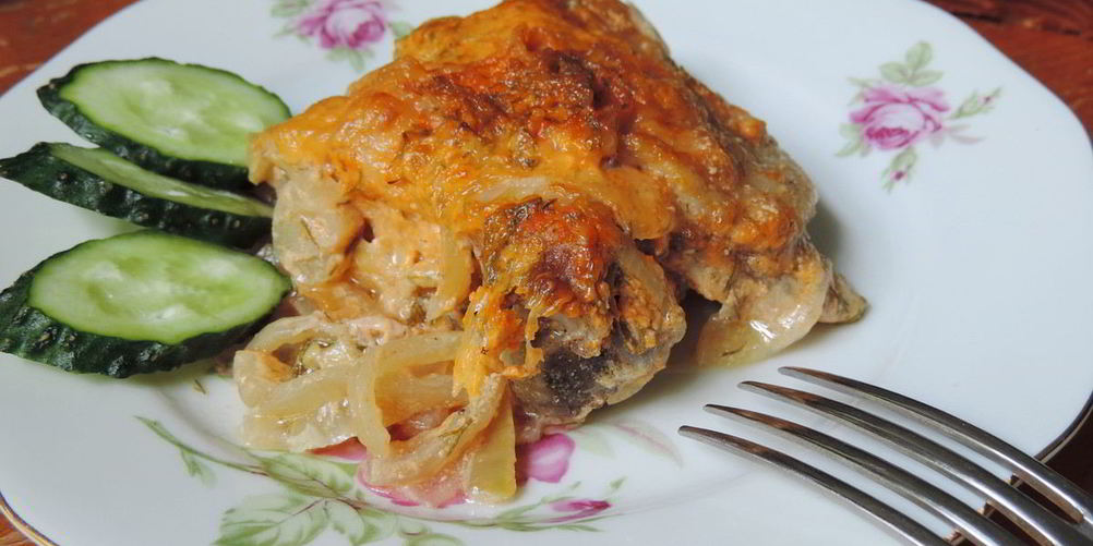 Как приготовить куриные окорочка в сметанно-томатном соусе