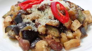 Рецепт Куриные сердечки с баклажанами