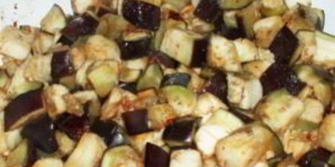 Рецепт куриные сердечки с баклажанами