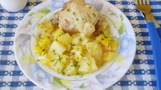 Рецепт Курица с овощами и кабачками