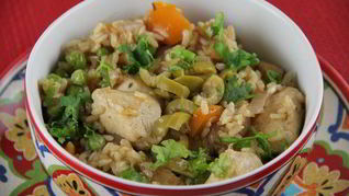 Рецепт Курица с рисом и овощами по-испански