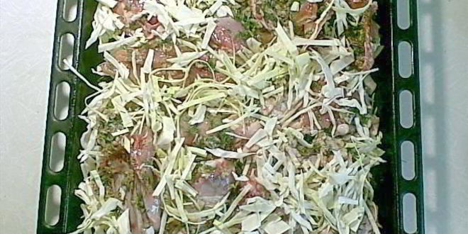 Рецепт курица со свежей капустой в духовке