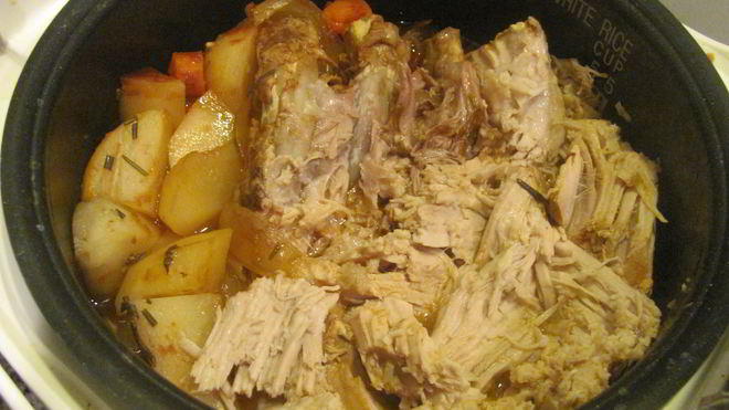 Рецепт Мясо с картошкой в мультиварке