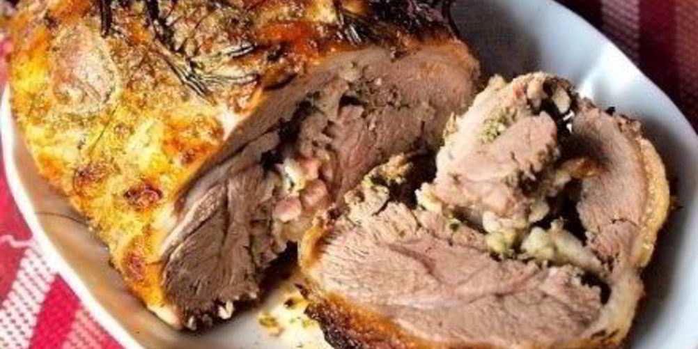 Как приготовить мясо с розмарином в духовке