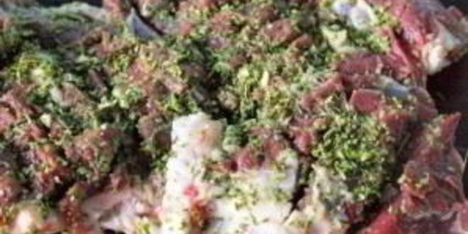 Рецепт мясо с розмарином в духовке