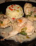 Перепела тушеные в белом вине