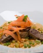 Разварная говядина с овсянкой