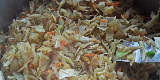 Рецепт рулька с разной капустой и грибами