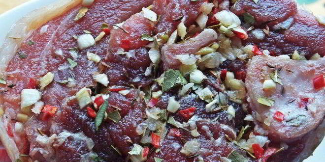 Рецепт рулька с разной капустой и грибами