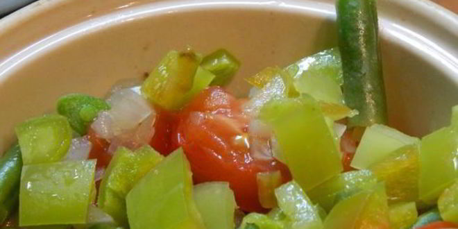 Рецепт свинина с овощами в горшочках