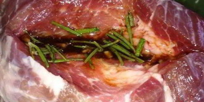 Рецепт свинина запеченная с розмарином