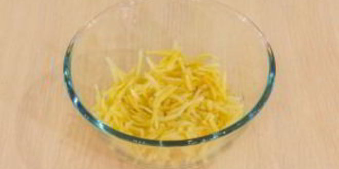 Рецепт свинина, запеченная с яблоками и брусникой