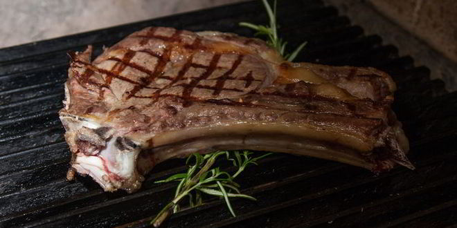 Рецепт телятина на кости с печеными овощами