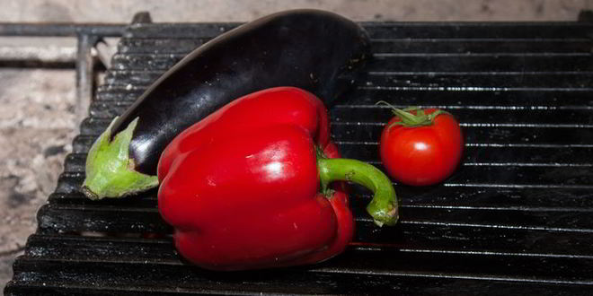 Рецепт телятина на кости с печеными овощами