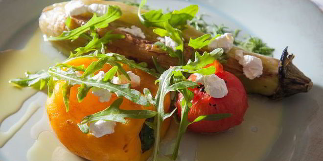 Рецепт телятина на кости с печеными овощами