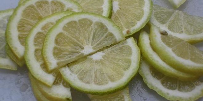 Рецепт томленая телятина с розовым перцем