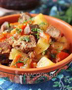 Тушеная говядина с картошкой в духовке