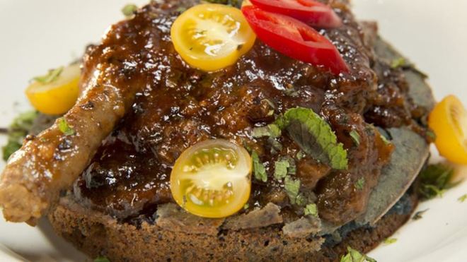 Рецепт Утиная ножка с фиолетовой коврижкой