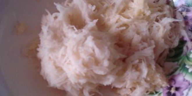 Рецепт запеченая рулька с картофельными клецками и тушеной капустой