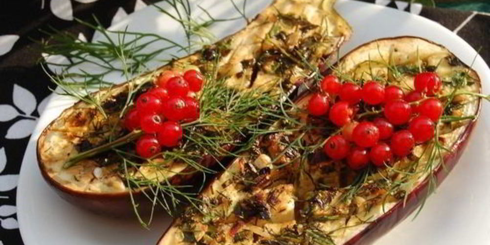 Как приготовить баклажаны на углях в фольге