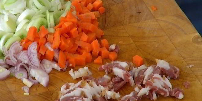 Рецепт фасоль с грибами и шалфеем