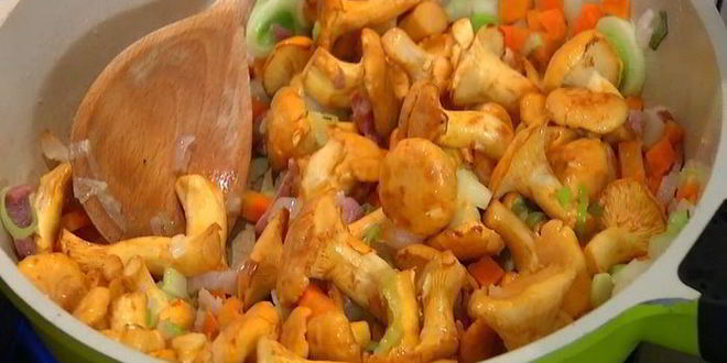 Рецепт фасоль с грибами и шалфеем