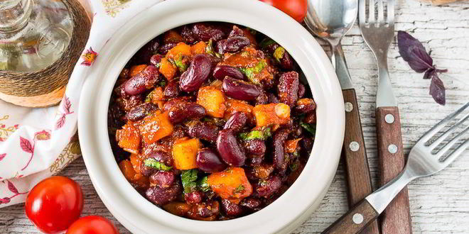 Рецепт фасоль с яблоками и копченой паприкой