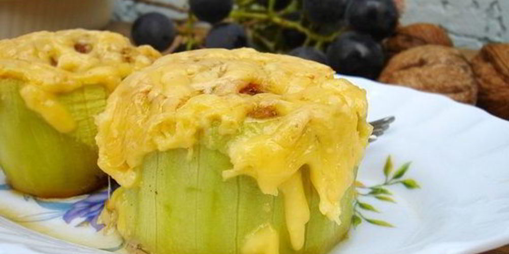 Как приготовить кабачки, фаршированные фаршем и запеченные в духовке