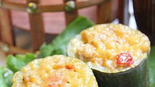 Рецепт Кабачки фаршированные, запеченные в мультиварке