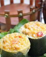 Кабачки фаршированные, запеченные в мультиварке